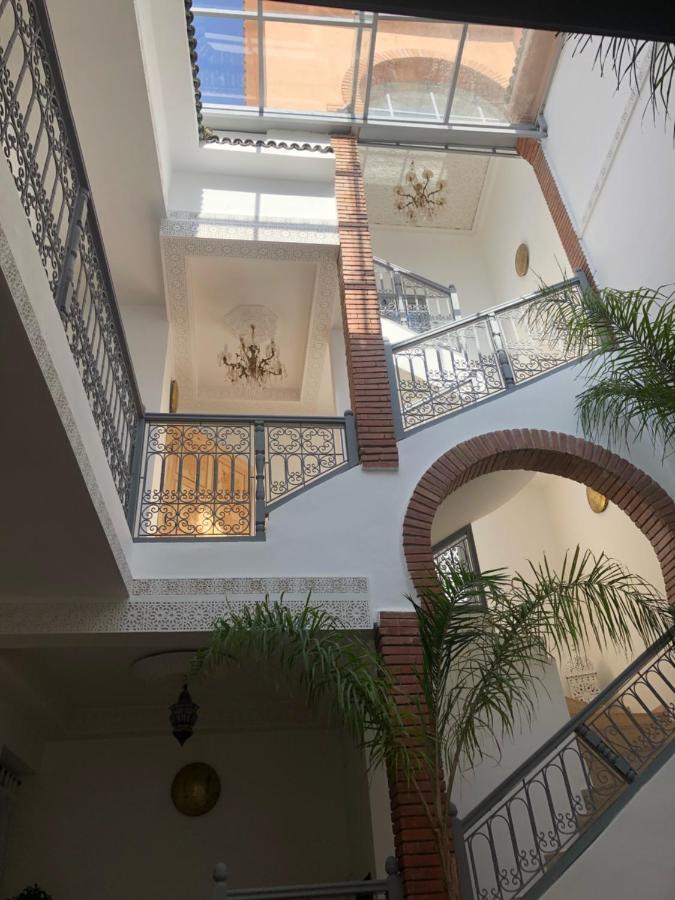 Riad Tifawt Marrakesh Bagian luar foto