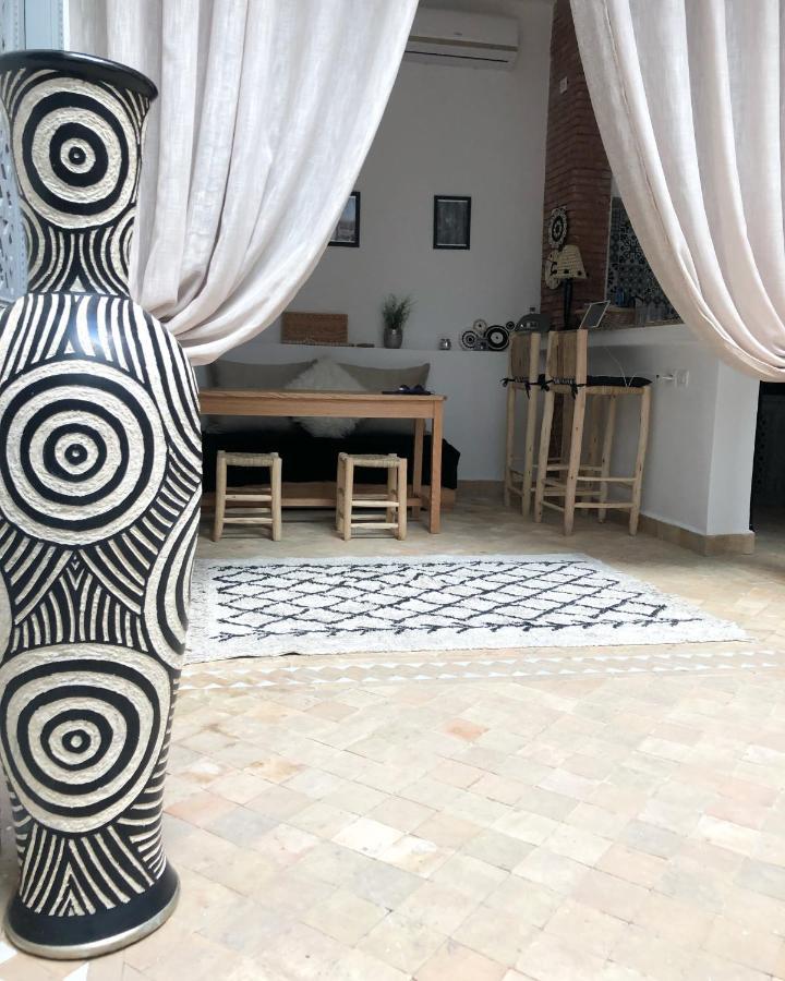 Riad Tifawt Marrakesh Bagian luar foto