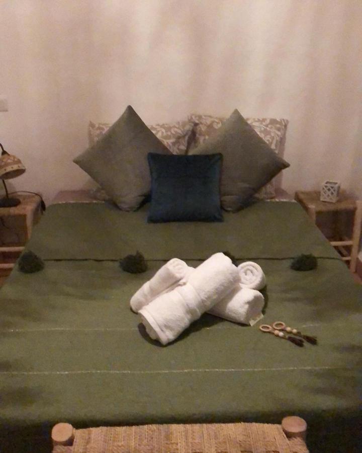 Riad Tifawt Marrakesh Bagian luar foto