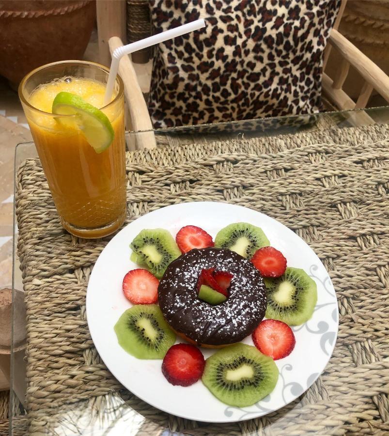 Riad Tifawt Marrakesh Bagian luar foto