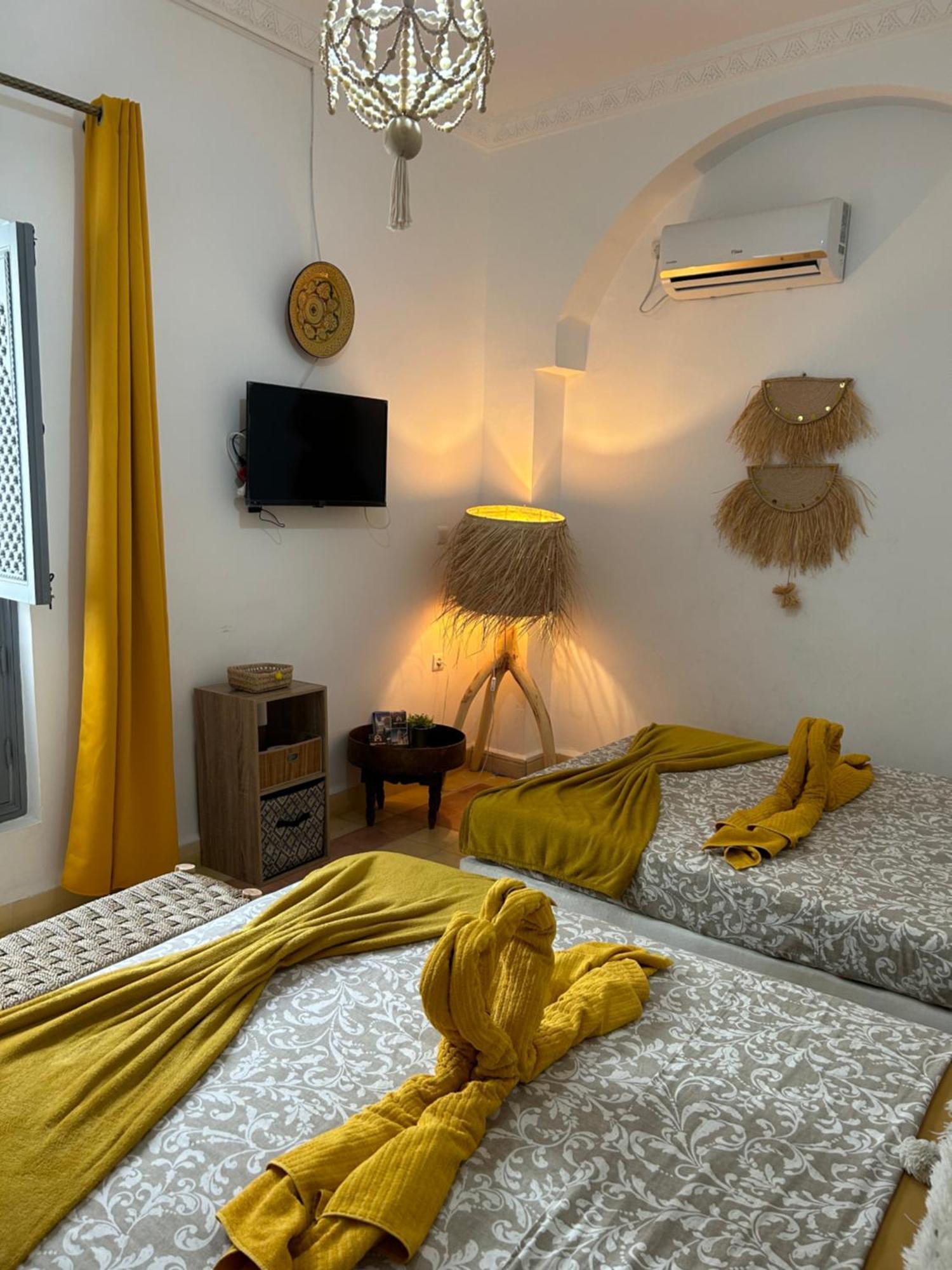 Riad Tifawt Marrakesh Bagian luar foto