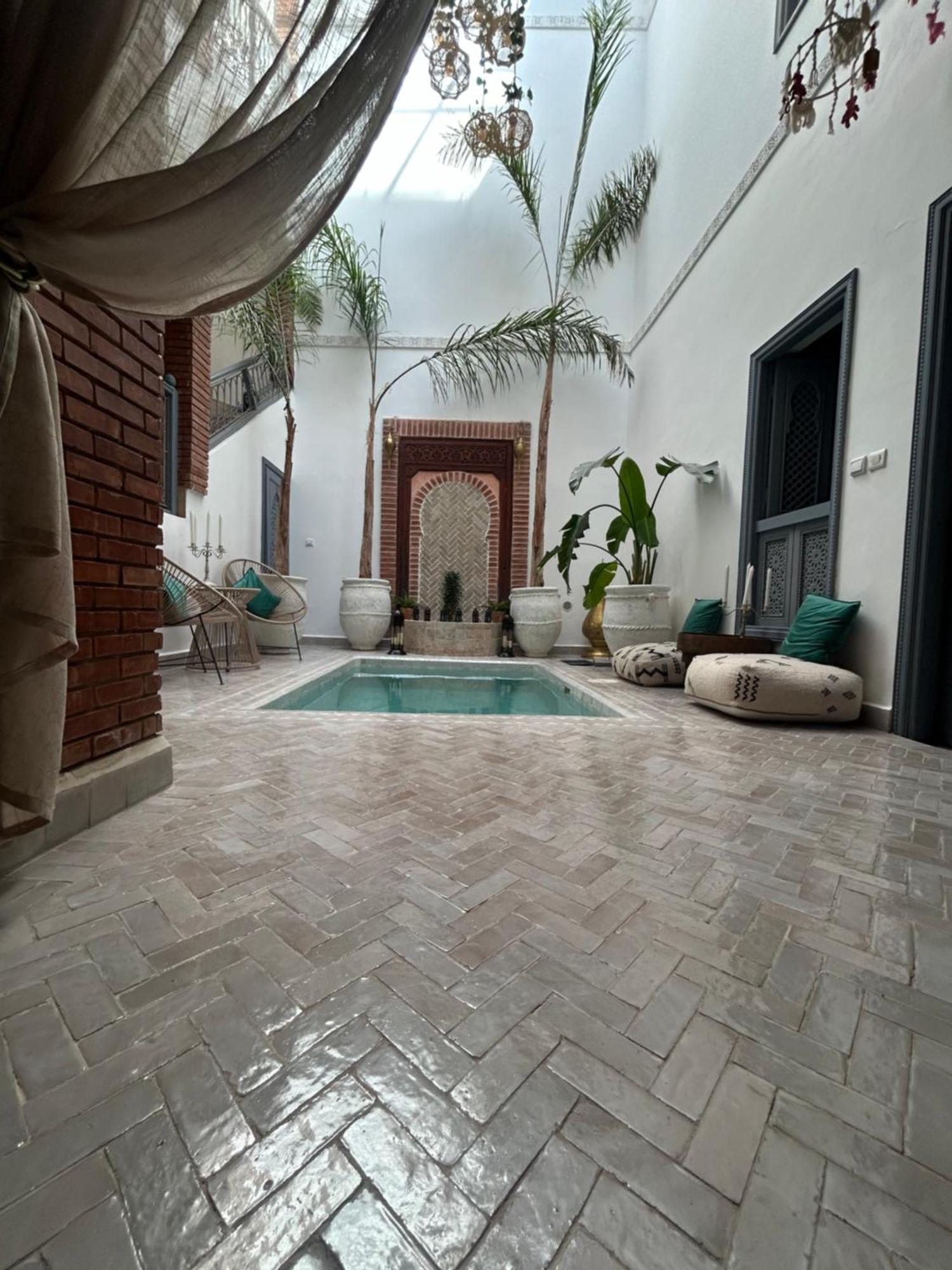 Riad Tifawt Marrakesh Bagian luar foto